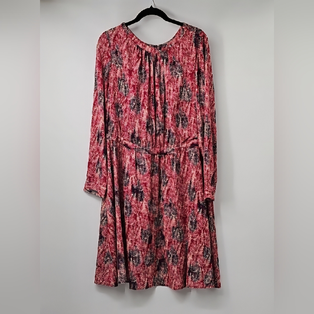 Isabel & Alice Scoop Neckline Flowy‎ Midi Dress